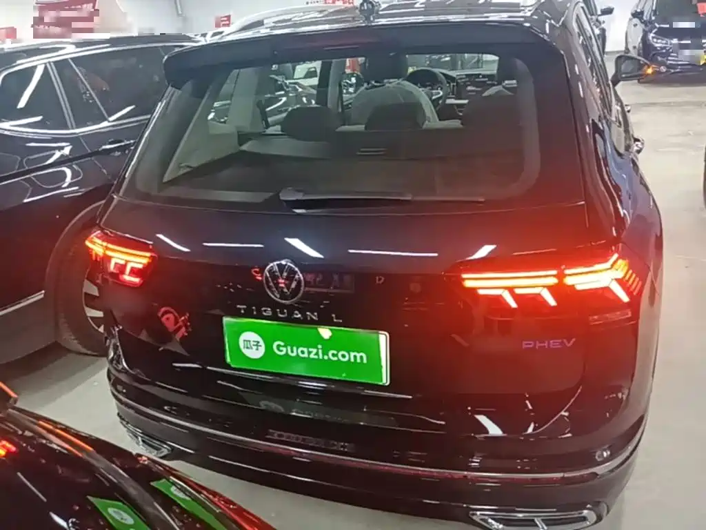 Tiguan L NEV 途观L插电混动 2023款 430 PHEV 插电混动尊贵版