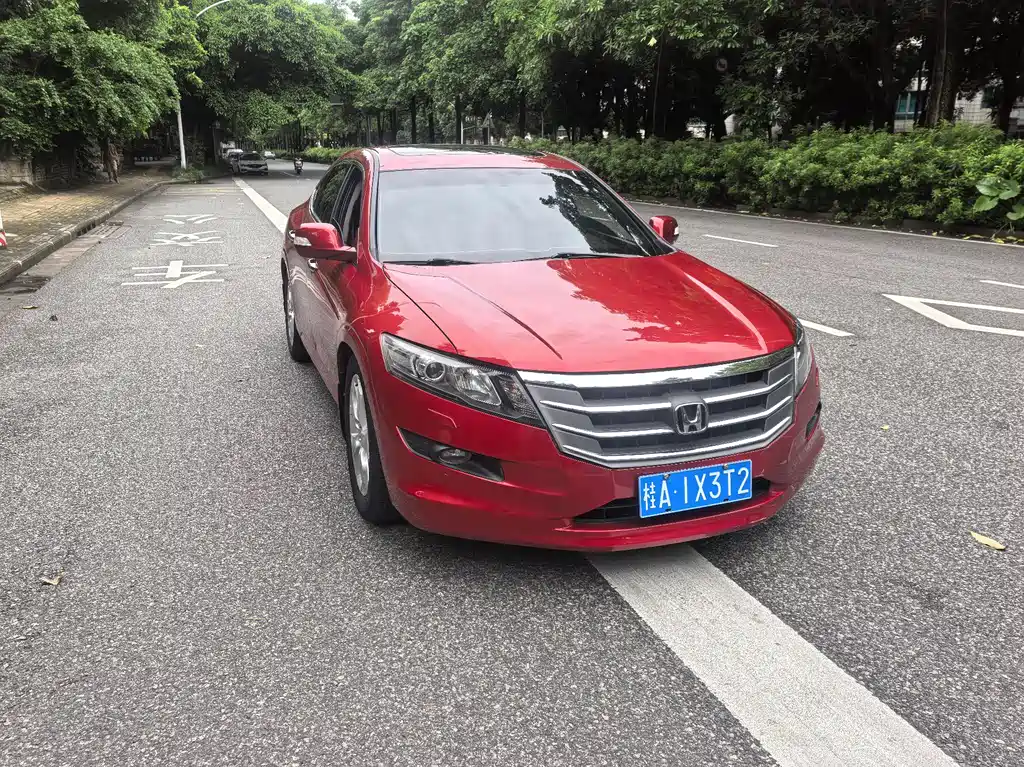 Crosstour 2.4 L Luxury