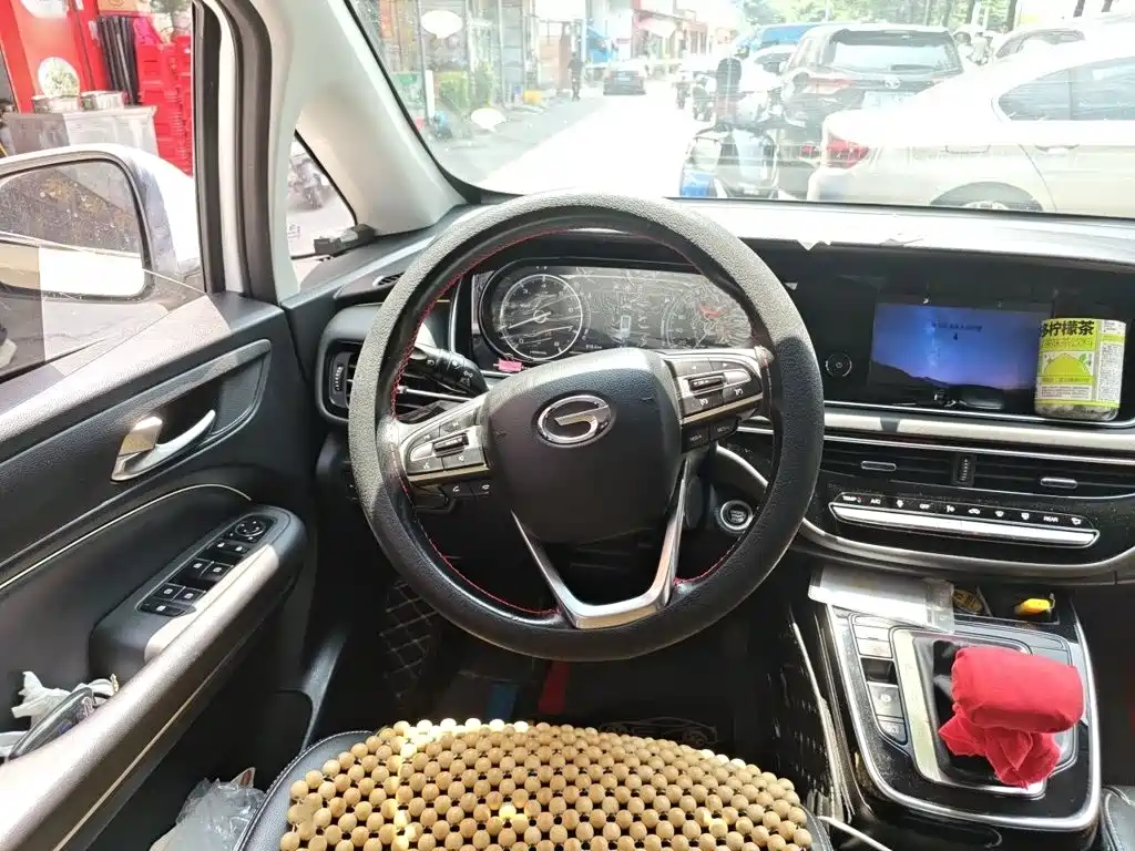 GAC Trumpchi M6 270 T DCT Luxury (7-seat)