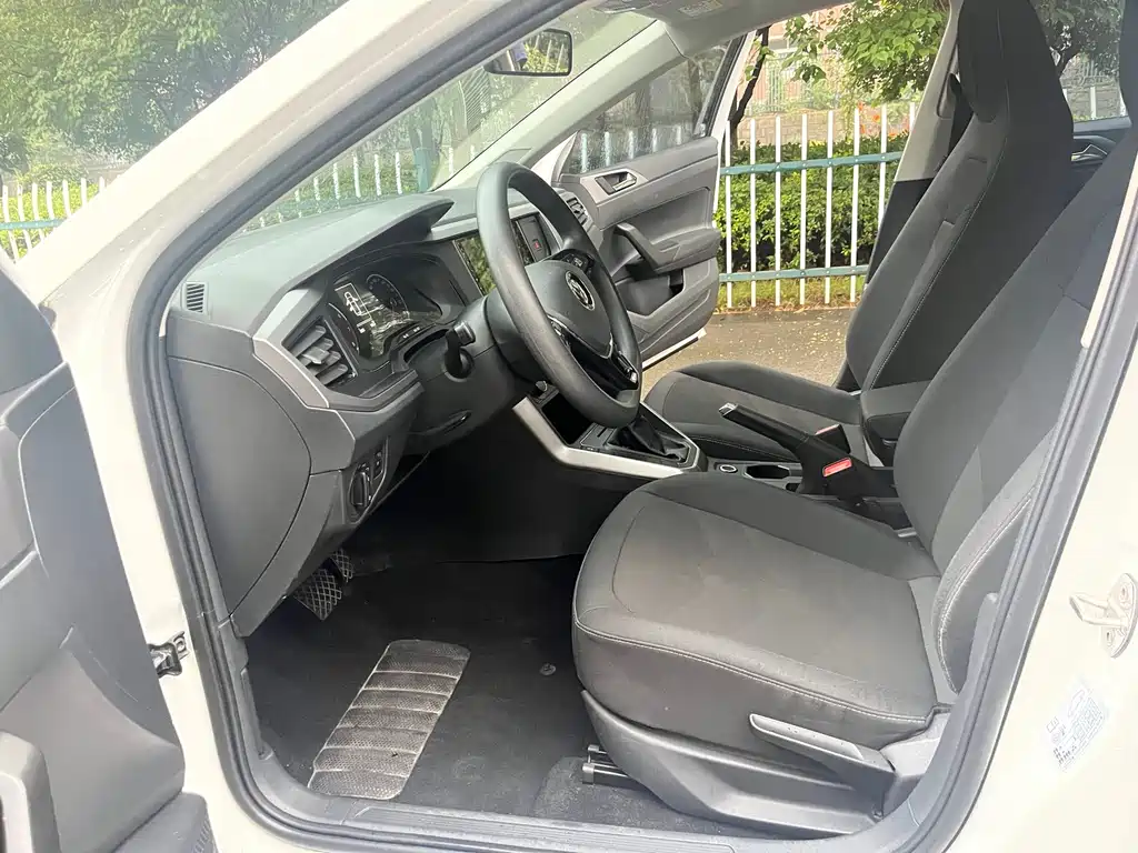 Polo Plus 1.5 L Auto Panoramic Pleasure