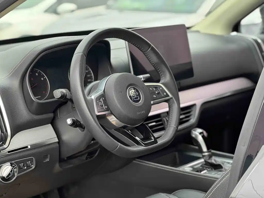 Tang 唐 2019款 2.0 T 自动智联尊驭型 5座 国VI