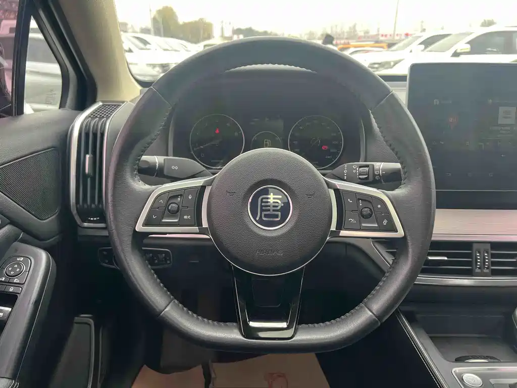 Tang 唐 2019款 2.0 T 自动智联尊驭型 5座 国VI