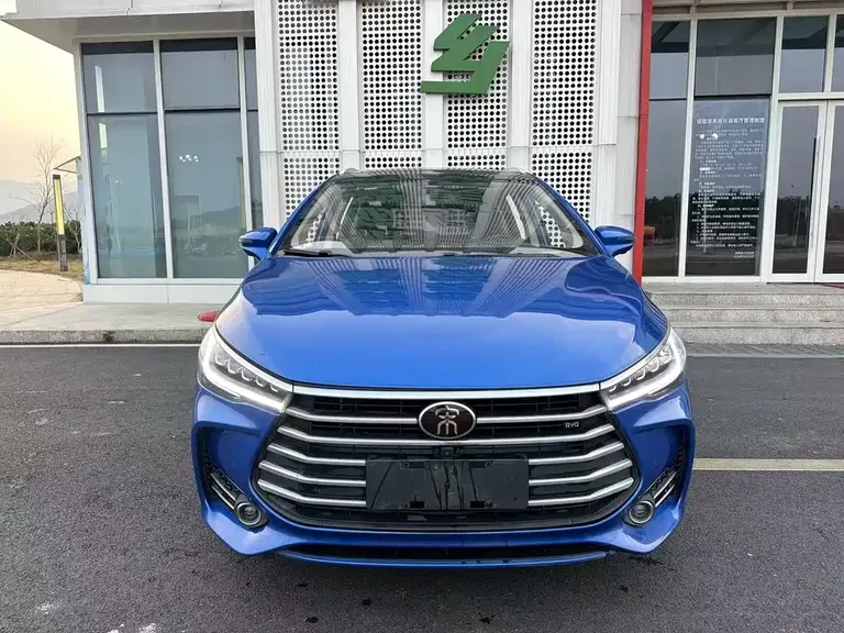 BYD Song MAX 1.5 T Auto Connected Distinguished 7-seat