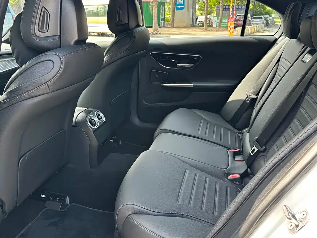 Mercedes-Benz C-Class C 260 L Sport