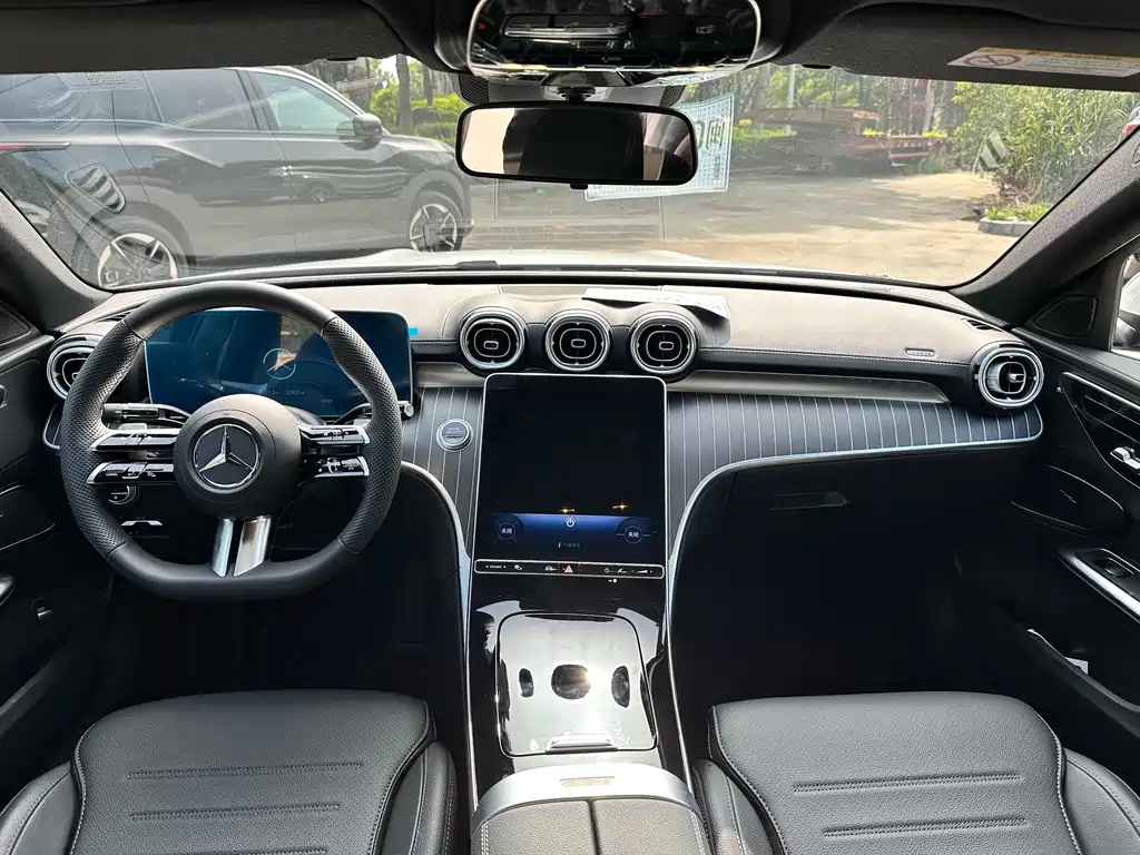 Mercedes-Benz C-Class C 260 L Sport