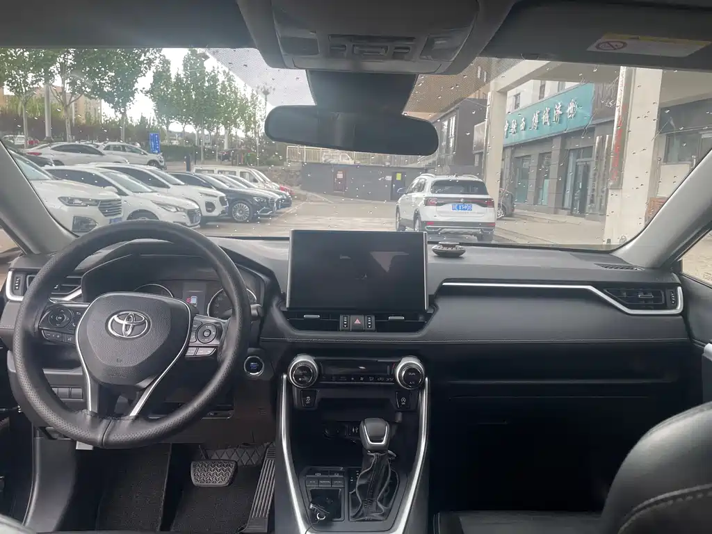 Wildlander 2.0 L CVT 2 WD Luxury