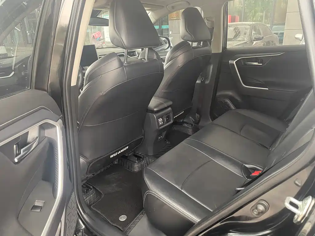 Wildlander 2.0 L CVT 2 WD Luxury