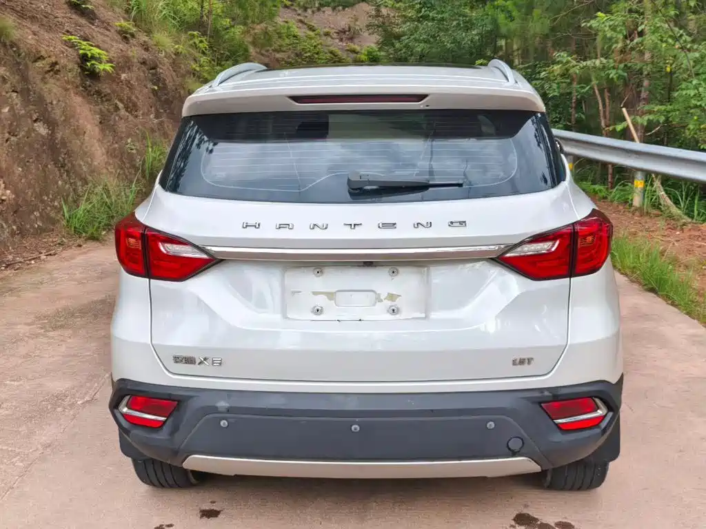 Hanteng X5 1.5 T CVT Luxury