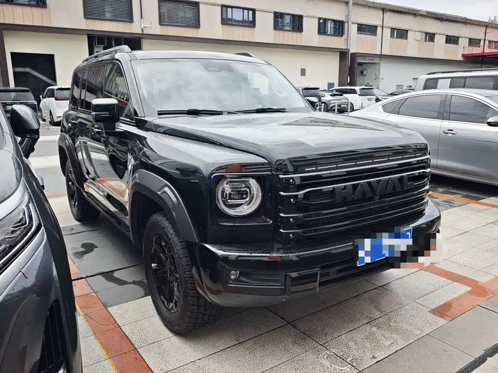 Haval H9 2.0 T Gasoline 4 WD Warrior