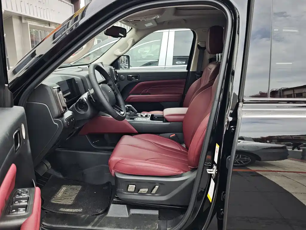 Haval H9 2.0 T Gasoline 4 WD Warrior