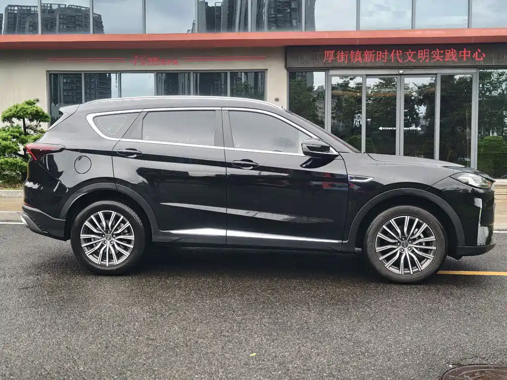 Jetour X70 PLUS 1.5 T CVT Self-Reliance MAX 7-seat