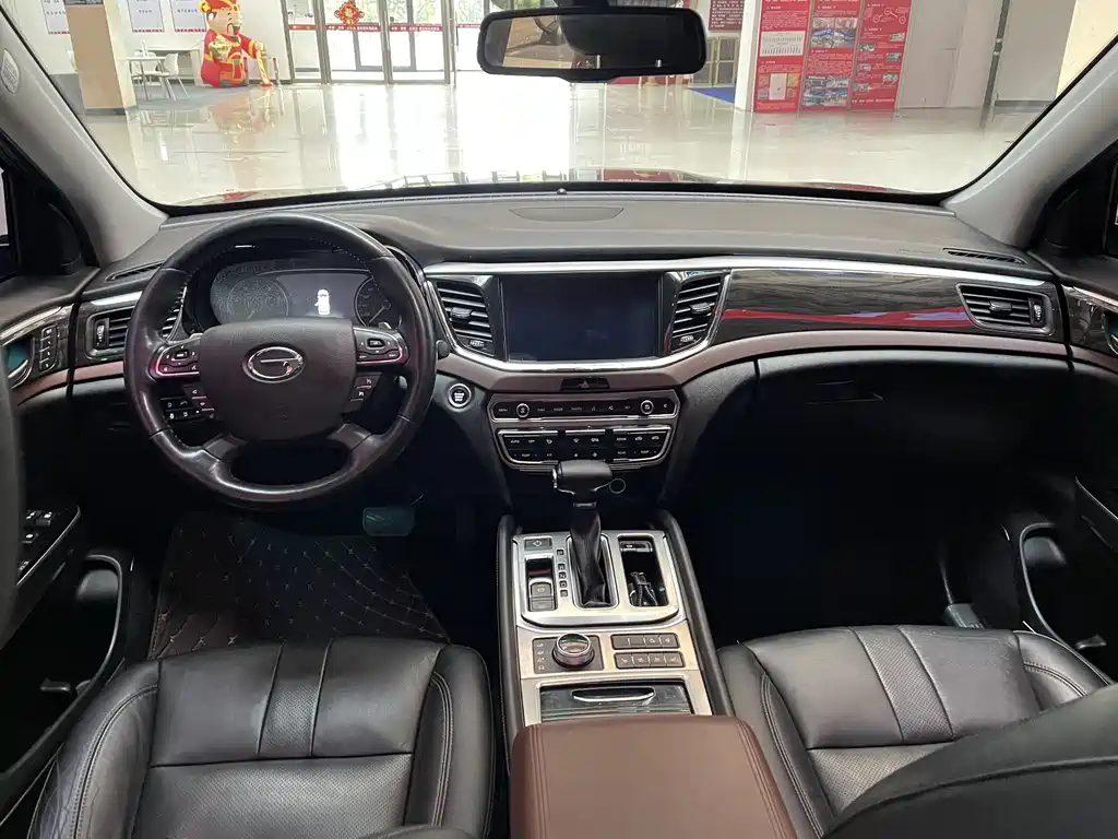 GAC Trumpchi GS8 320 T 4 WD Luxury Connected (7-seat)