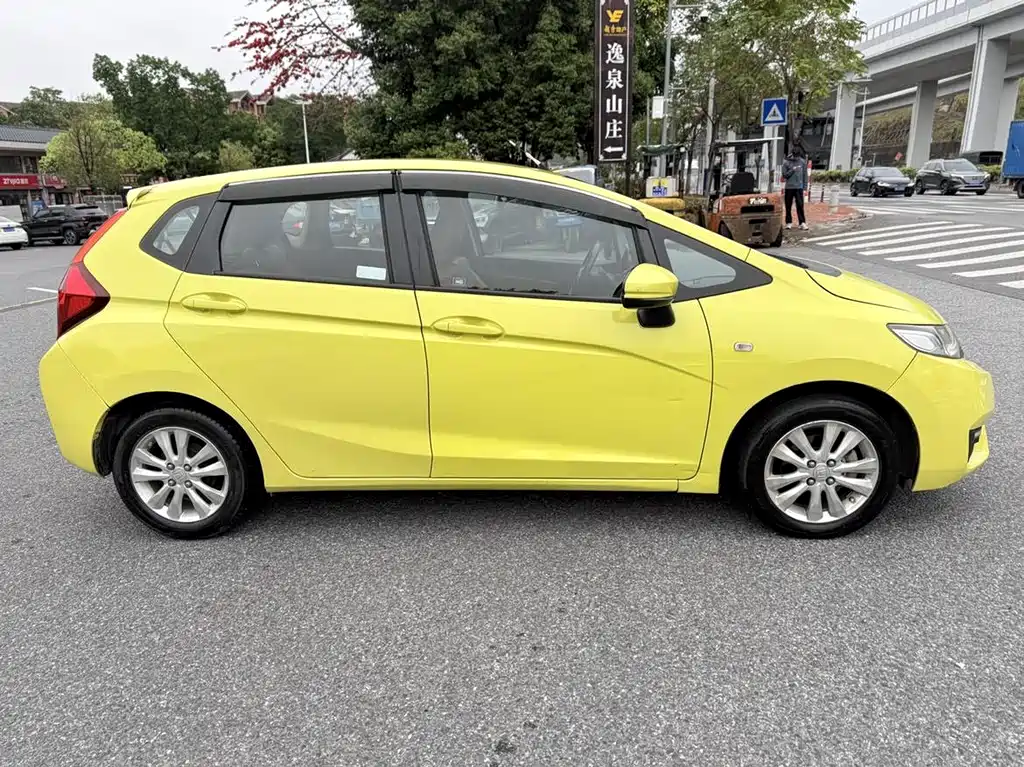 Fit 1.5 L LX CVT Comfort