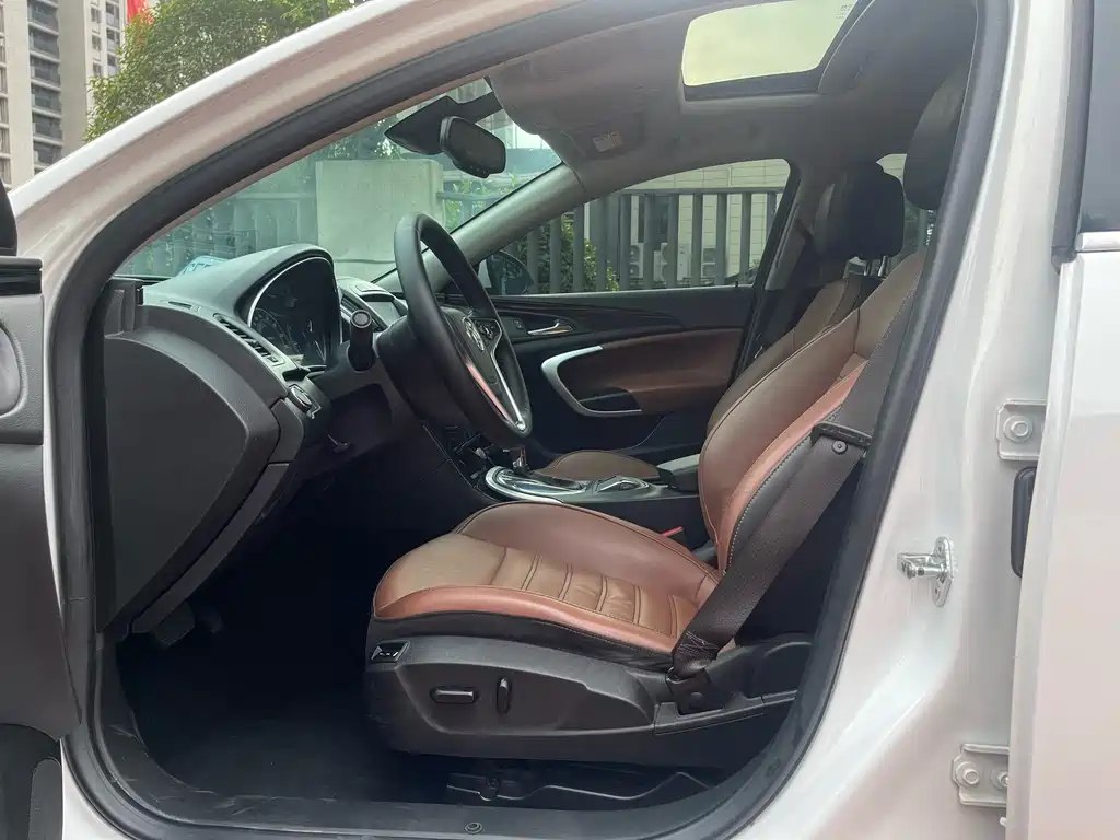 Regal GS 2.0 T Ignite Passion Sport