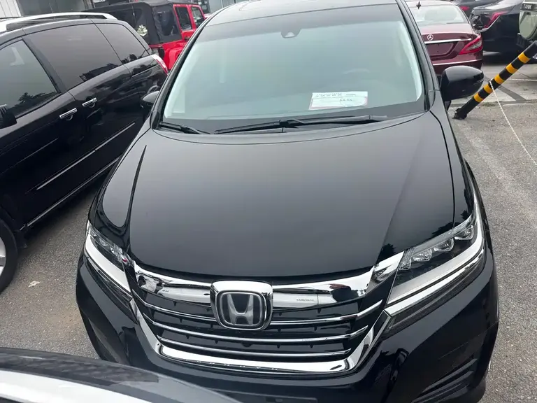 Honda Elysion 2.4 L Supreme
