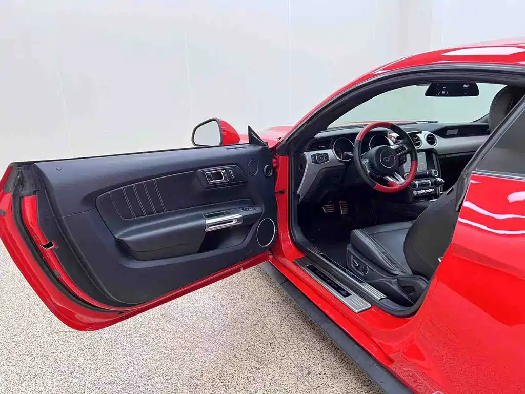 Mustang 2.3 T Performance