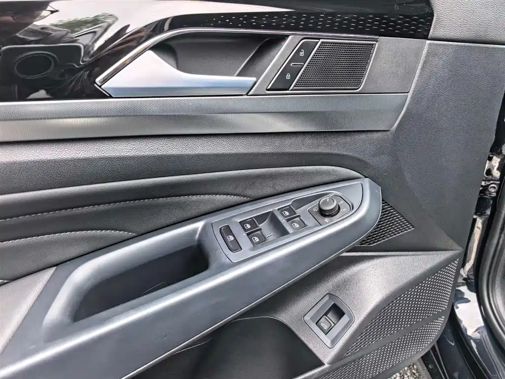 Passat 330 TSI Starry Sky Elite