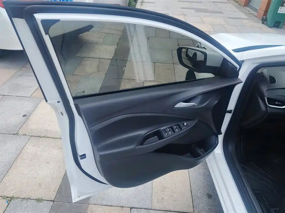 Cavalier 325 T Auto Pleasant