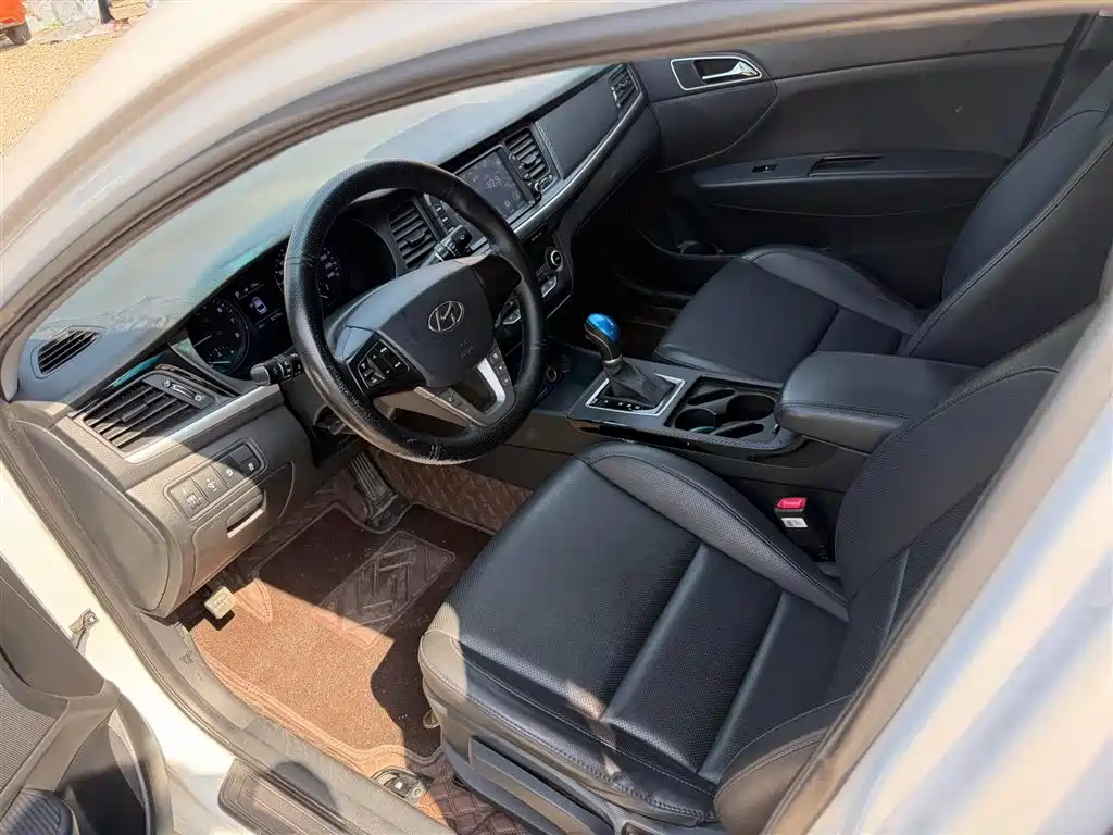 Mistra 1.8 L Auto Intelligent GLS CN-V