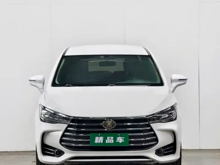 BYD Song MAX 1.5 T Manual Connected Luxury 6-seat