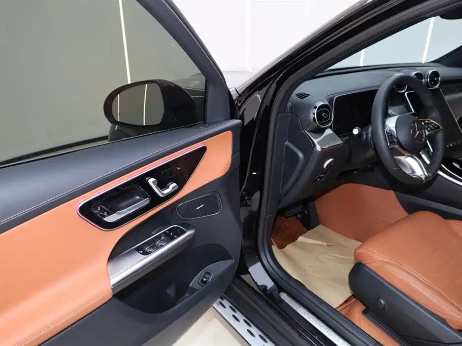 Mercedes-Benz GLC Facelift GLC 260 L 4 MATIC Dynamic