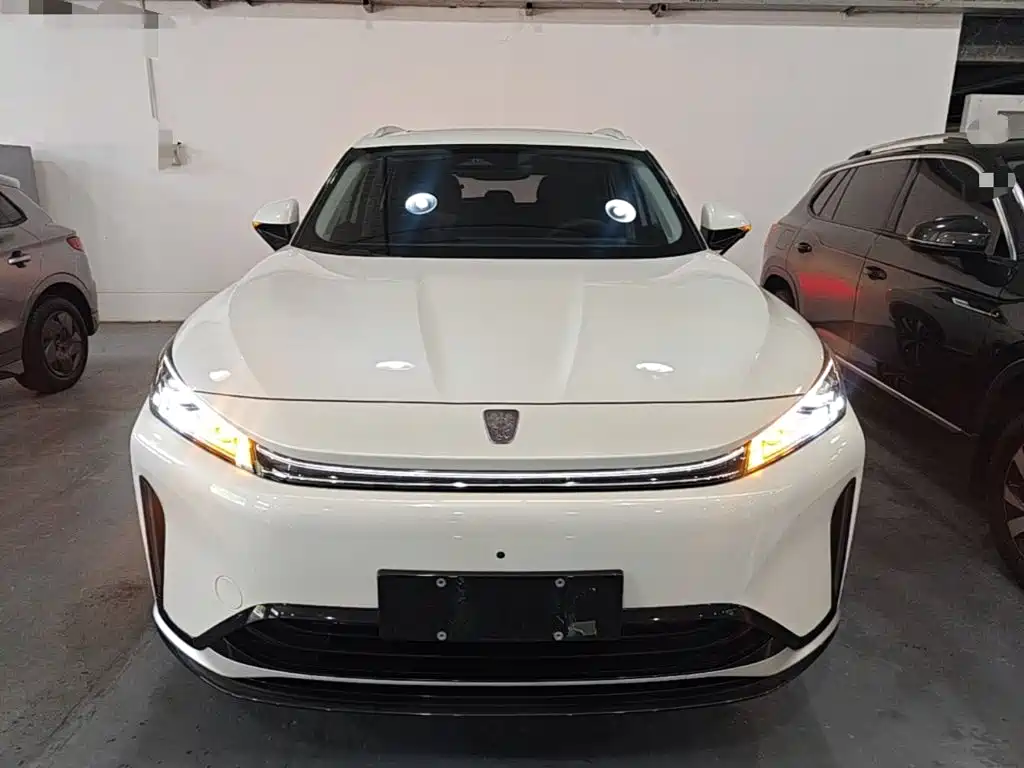 Roewe D5 X DMH 荣威D5 X DMH 2024款 135科技版