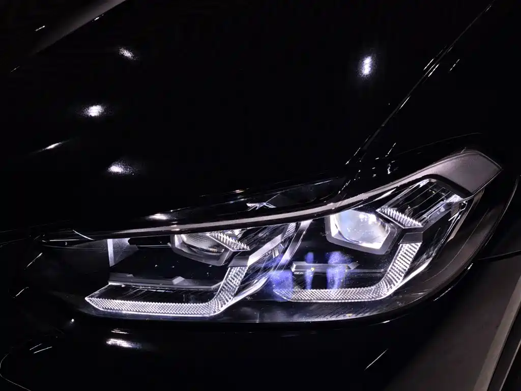 BMW X3 xDrive25 i M Sport Package