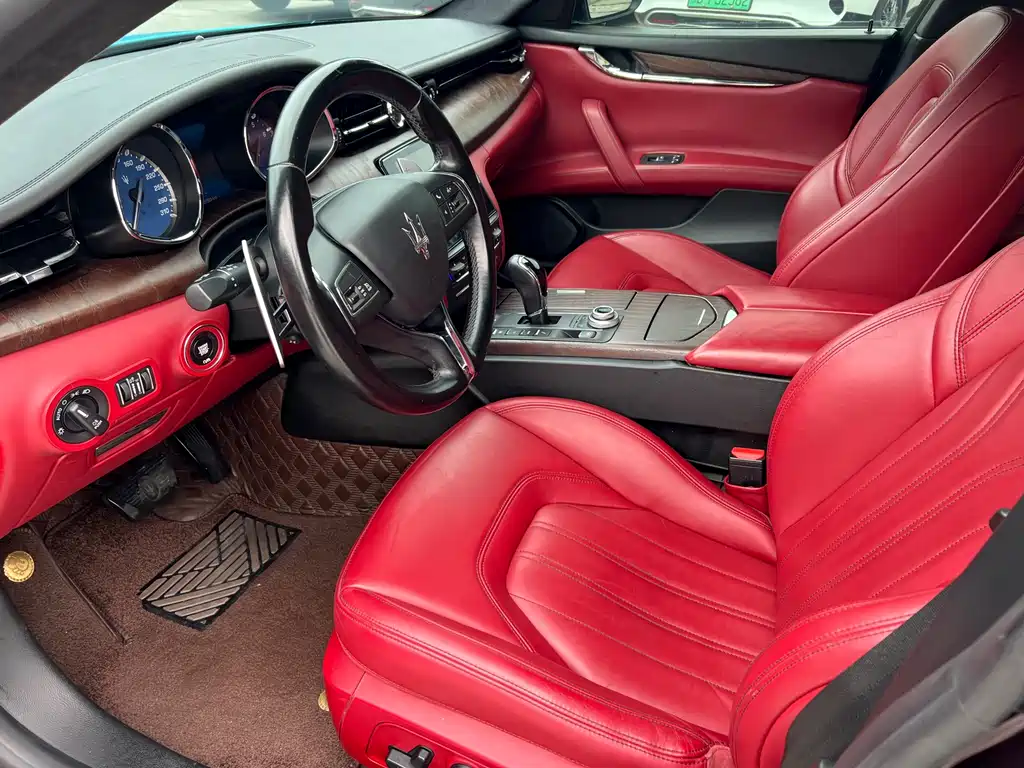 Quattroporte 3.0 T Standard