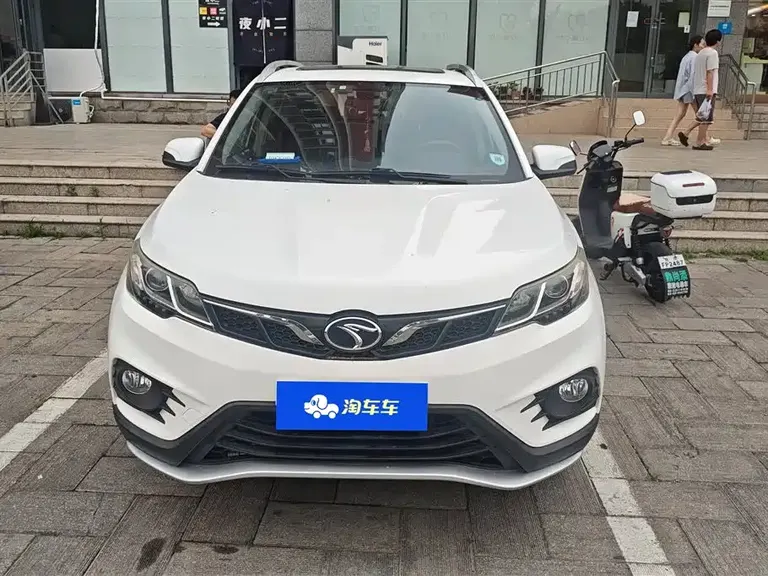 Soueast DX3 1.5 T CVT Distinguished