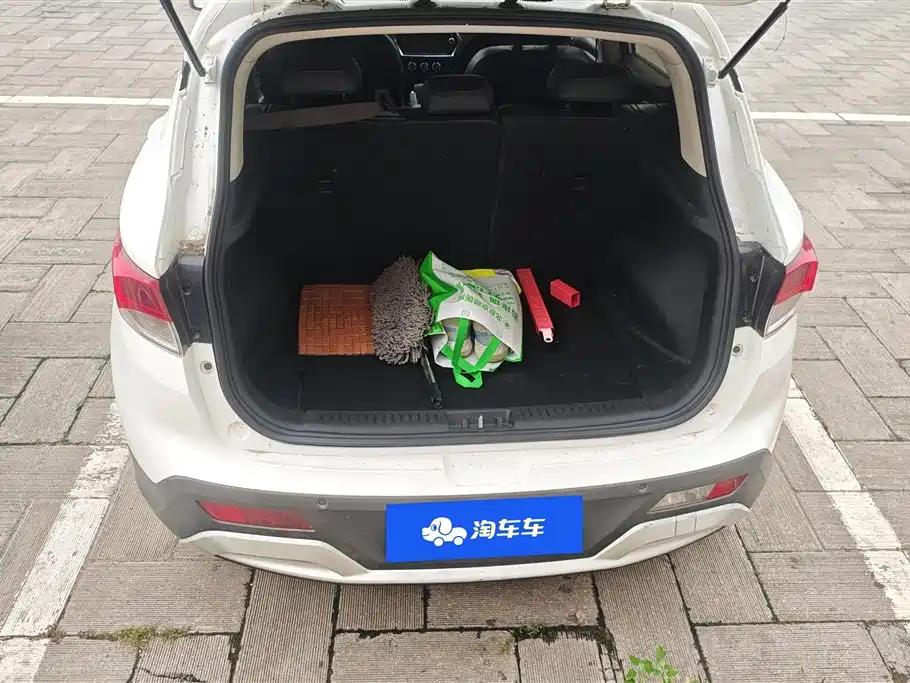 Soueast DX3 1.5 T CVT Distinguished