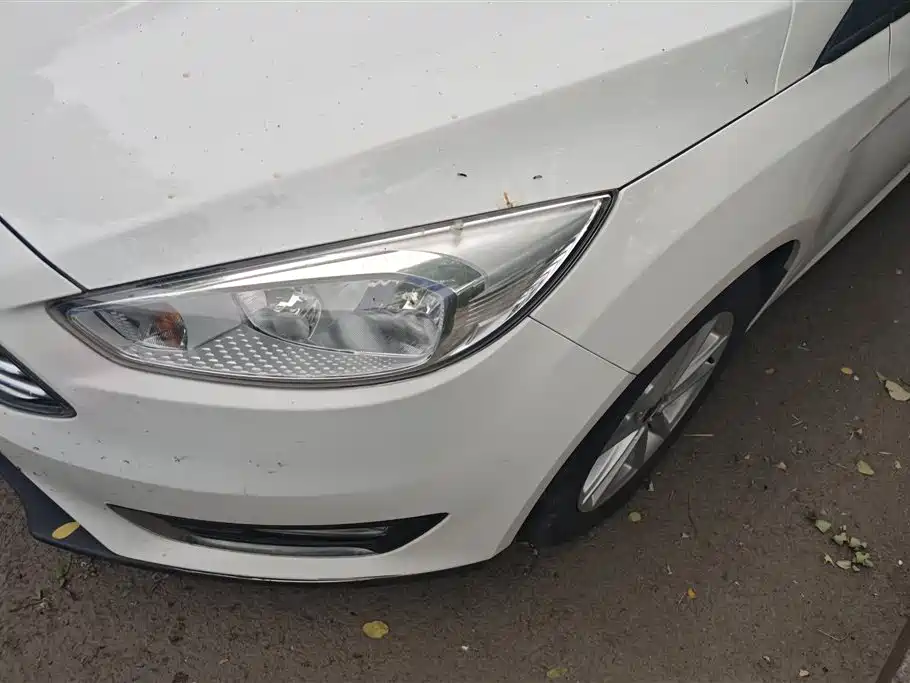 Focus Sedan 1.6 L Auto Style