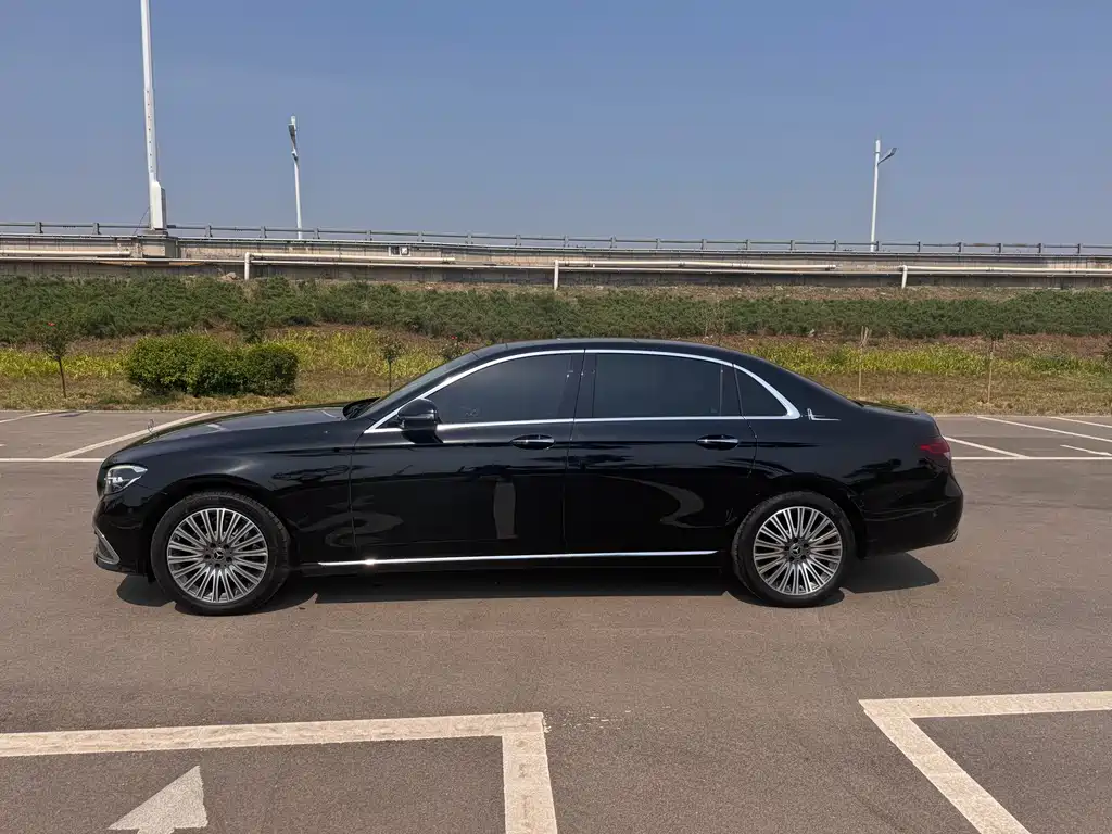 Mercedes-Benz E-Class E 300 L Fashion
