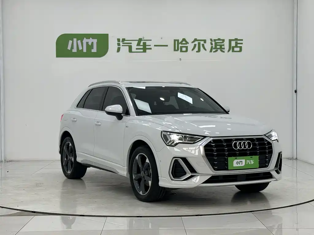 Audi Q3 35 TFSI Fashion Dynamic