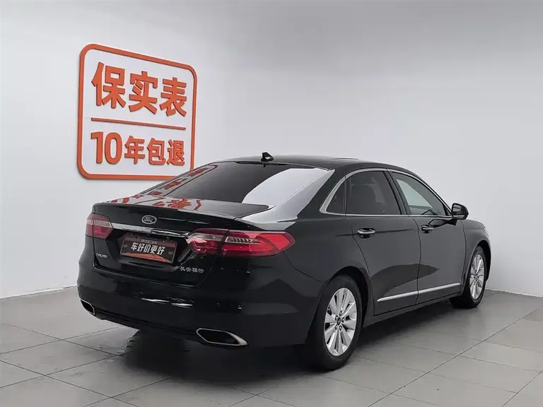 Ford Taurus EcoBoost 180 Luxury