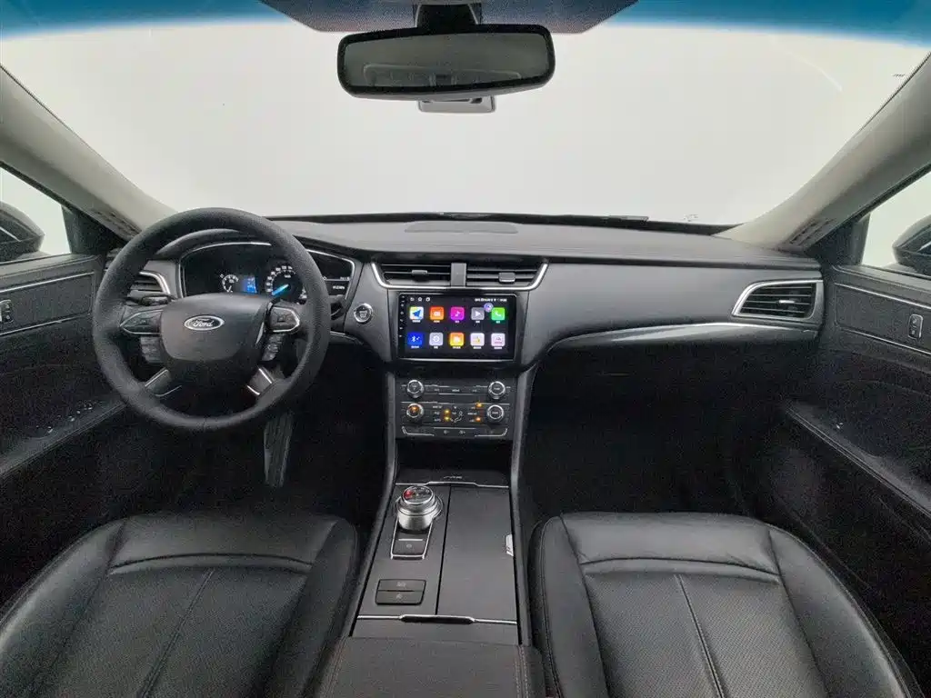 Taurus EcoBoost 180 Luxury