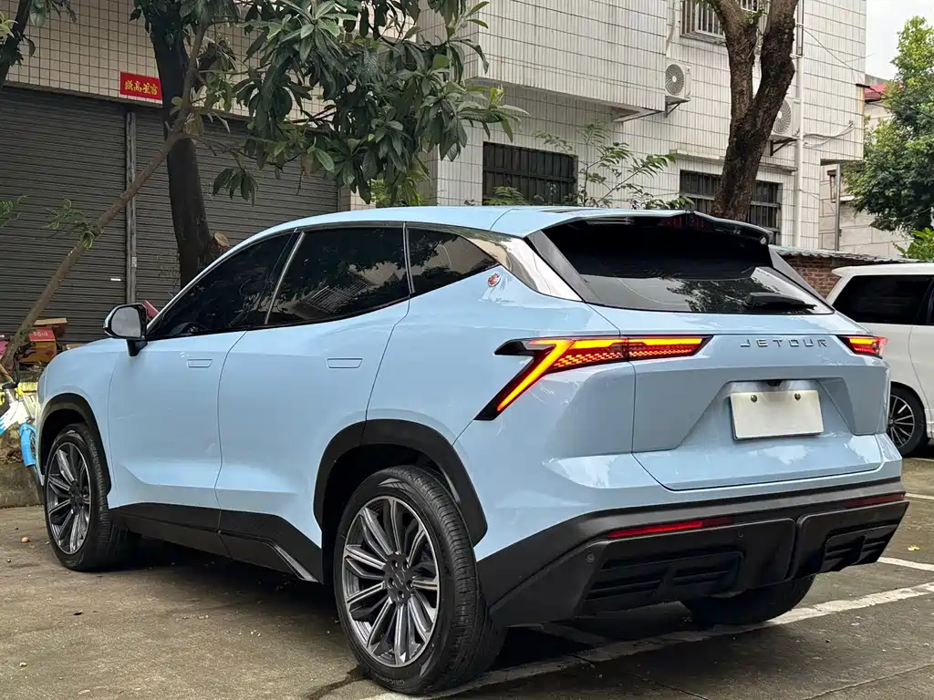 Jetour Dasheng 1.6 T DCT King MAX