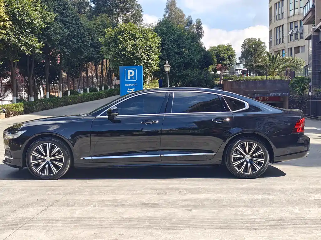 Volvo S90 B5 Smart Ease Luxury