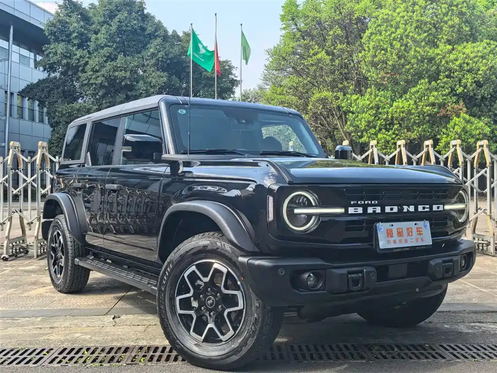Ford Bronco 2.3 T Long Beach