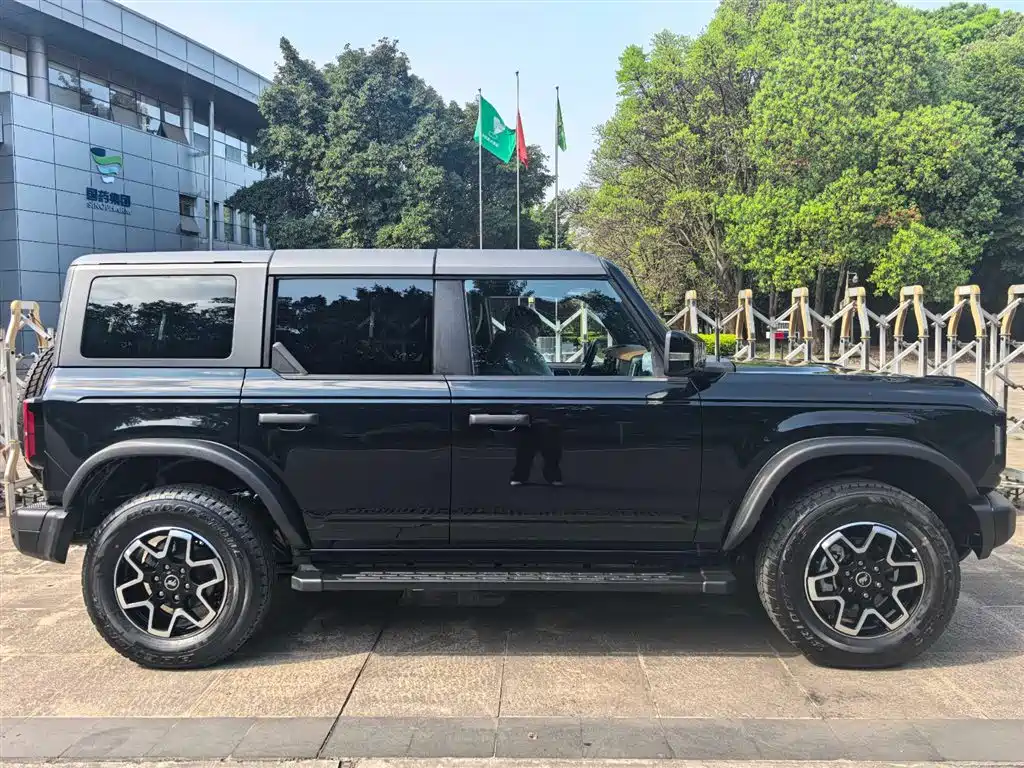 Ford Bronco 2.3 T Long Beach