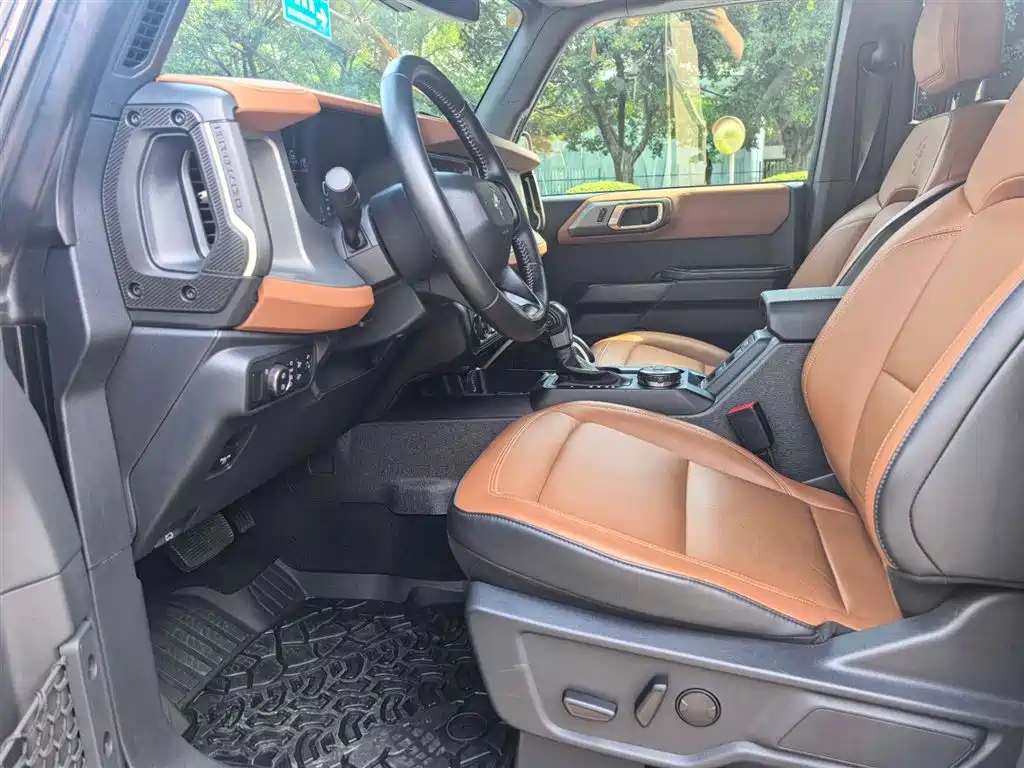 Ford Bronco 2.3 T Long Beach