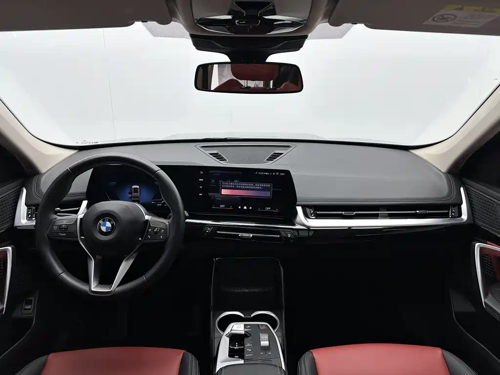 BMW X1 sDrive20 Li X Design Package