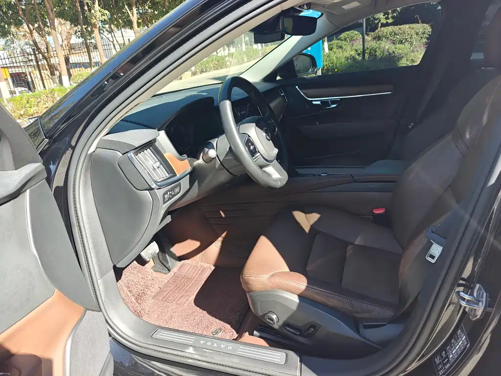 Volvo S90 T5 Smart Ease Luxury