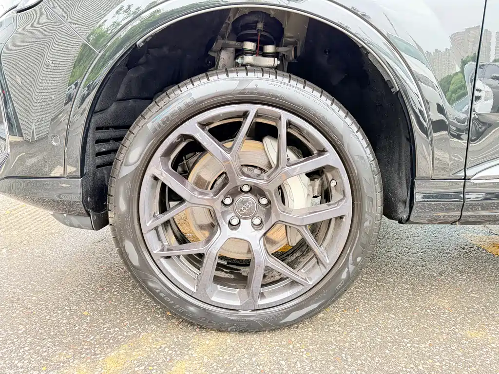 Audi Q7 55 TFSI quattro S line Sport