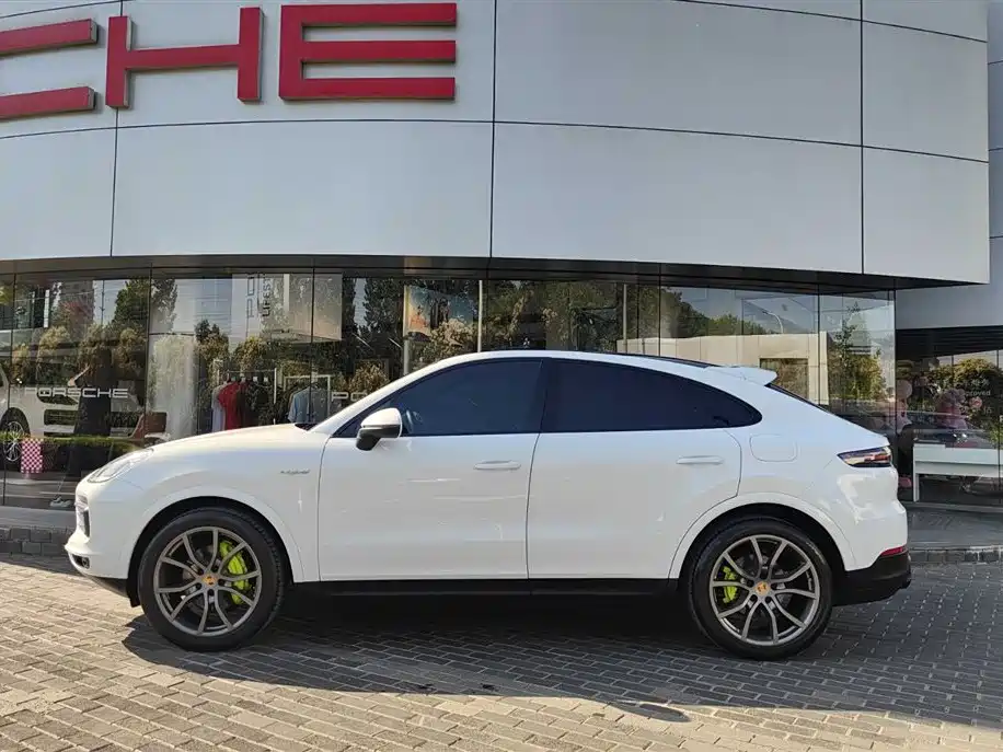 Cayenne NEV Cayenne E-Hybrid Coupé 2.0 T