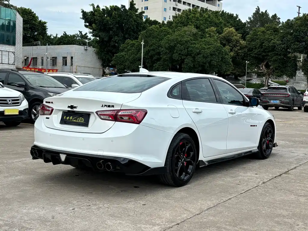 Malibu XL Redline 550 T Auto Sharp Connect