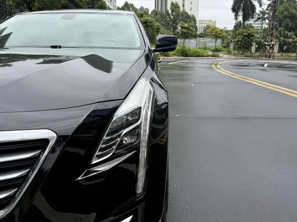Cadillac CT6 28 T Fashion