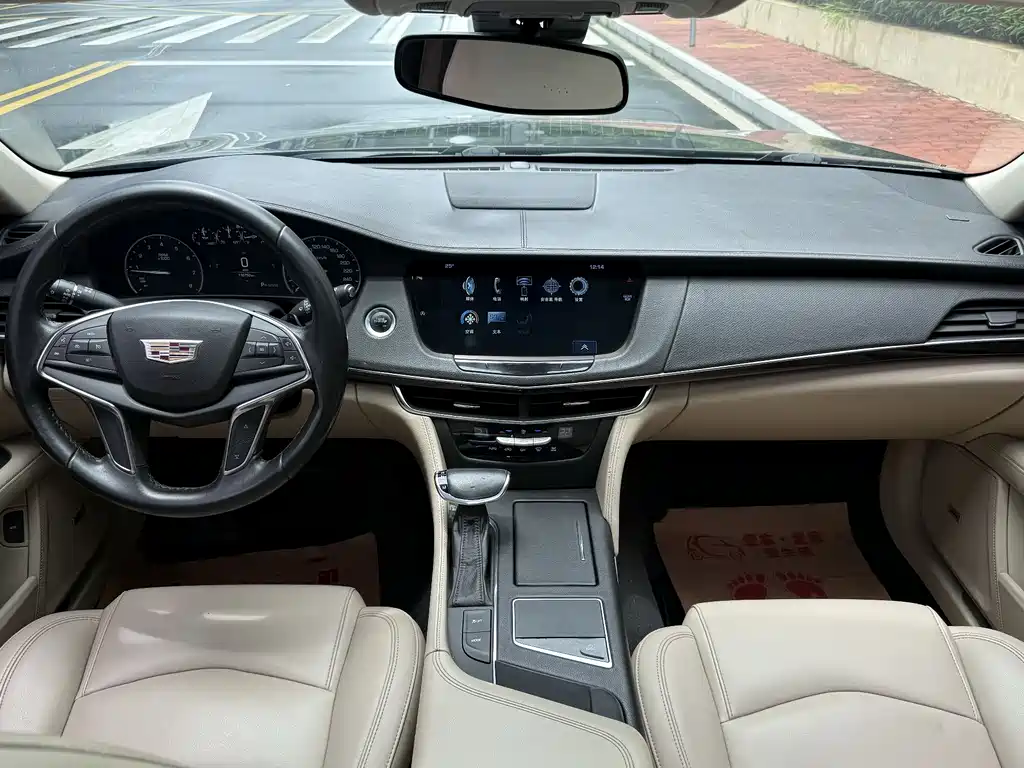 Cadillac CT6 28 T Fashion