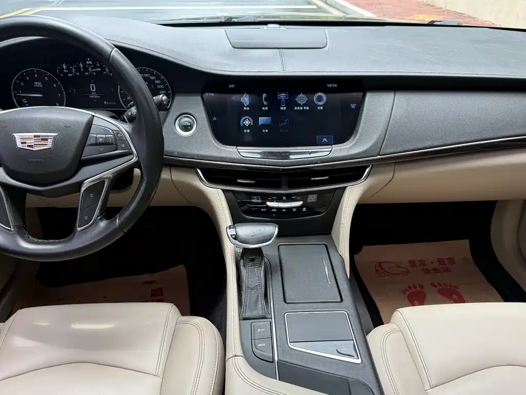 Cadillac CT6 28 T Fashion