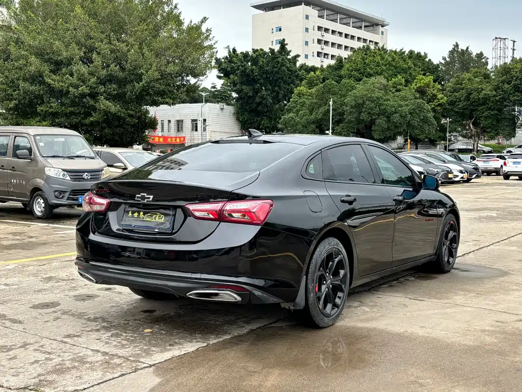 Malibu XL Redline 550 T Auto Sharp Smart