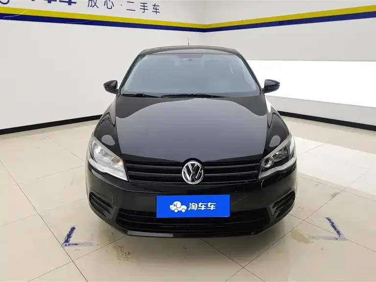 Volkswagen Jetta 1.4 L Manual Fashion